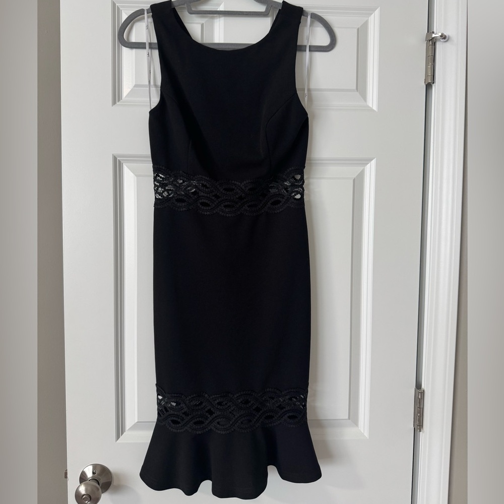 Lulu's Black Sleeveless Sheath Midi Dress